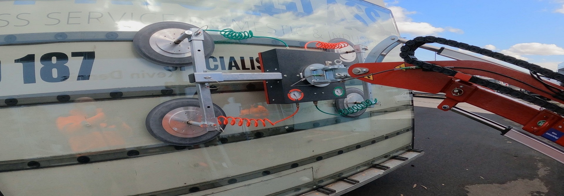 Glass Lifting Equipment Hire Melbourne